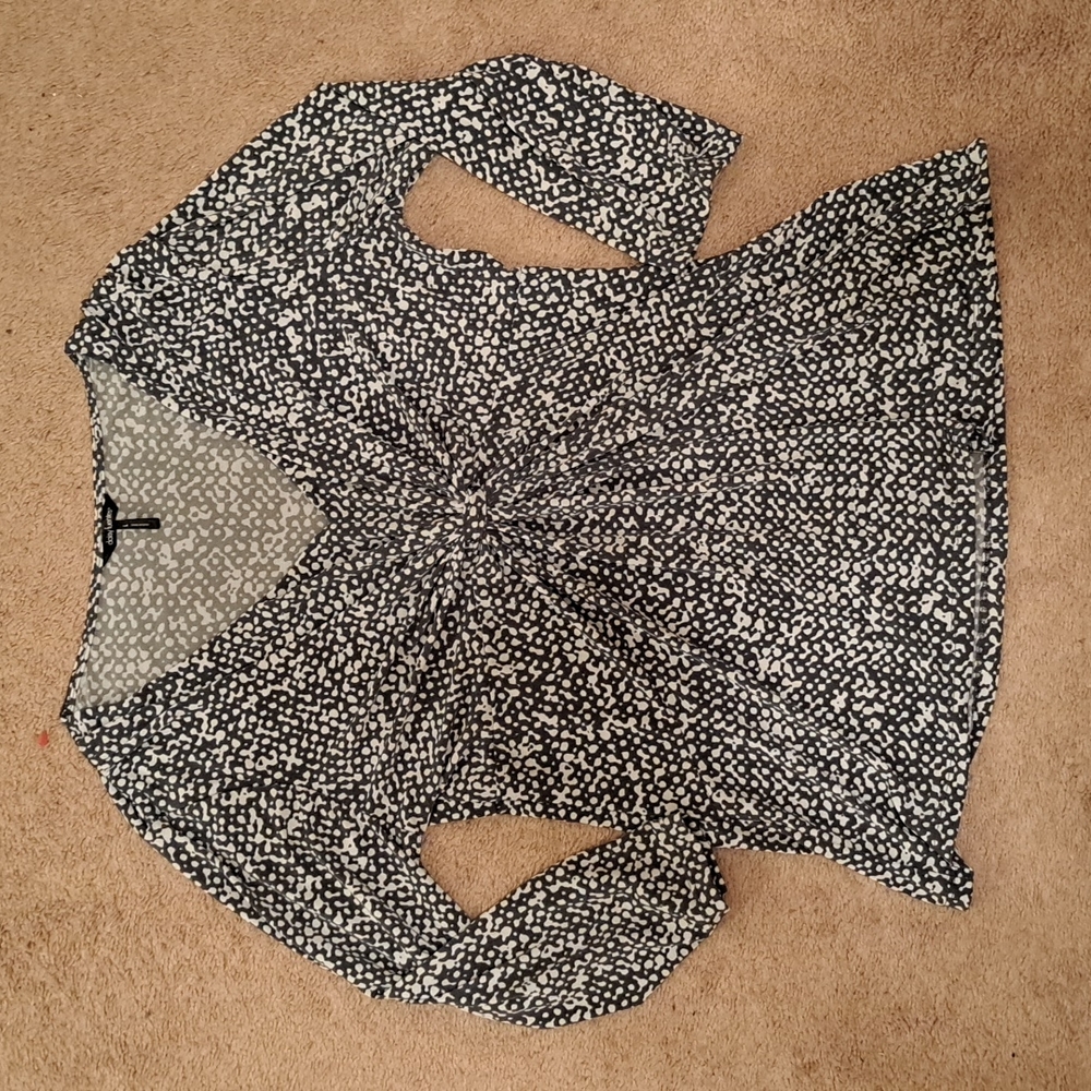 Ladies dress shirt, size large